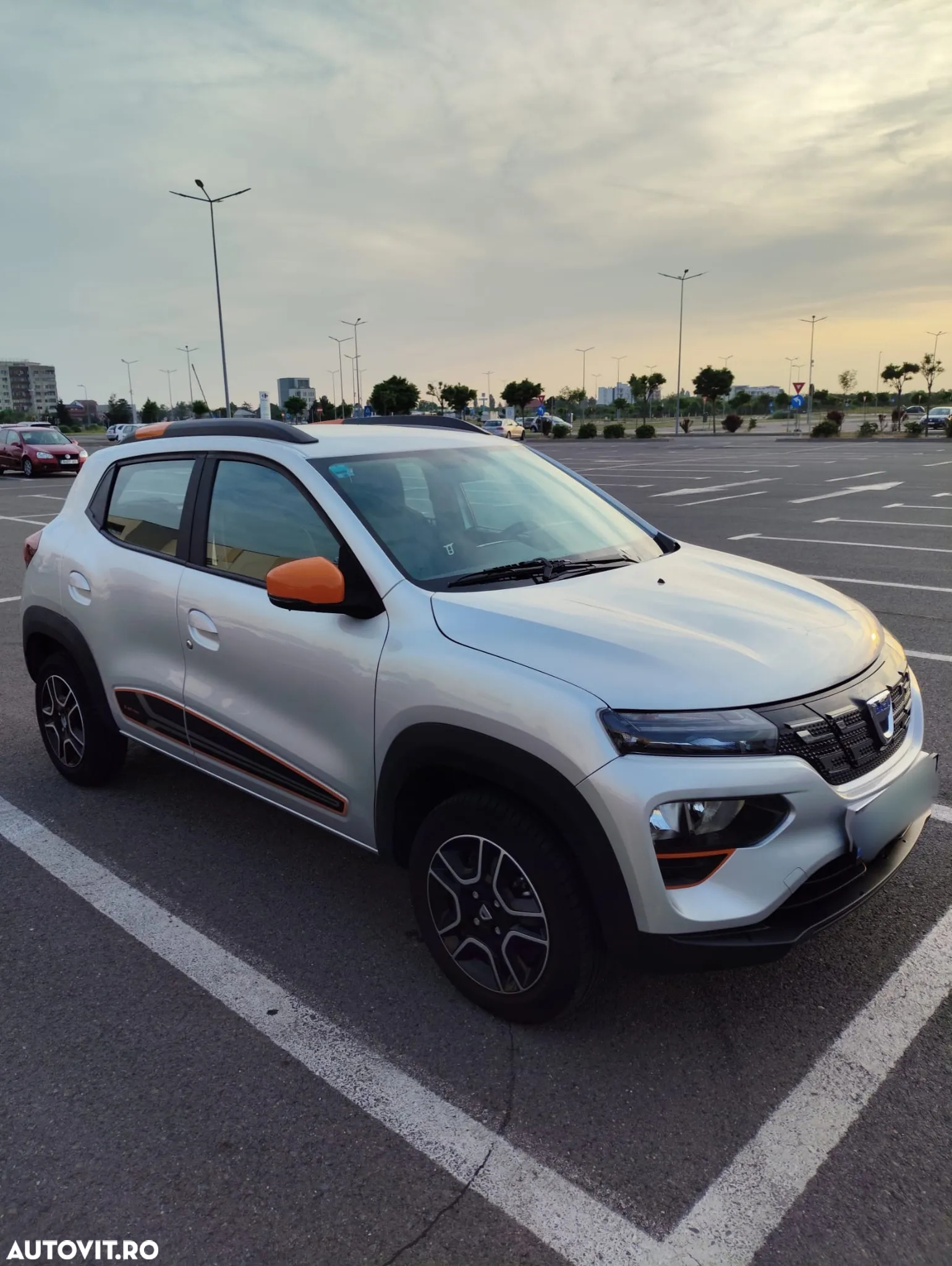Dacia Spring - 4