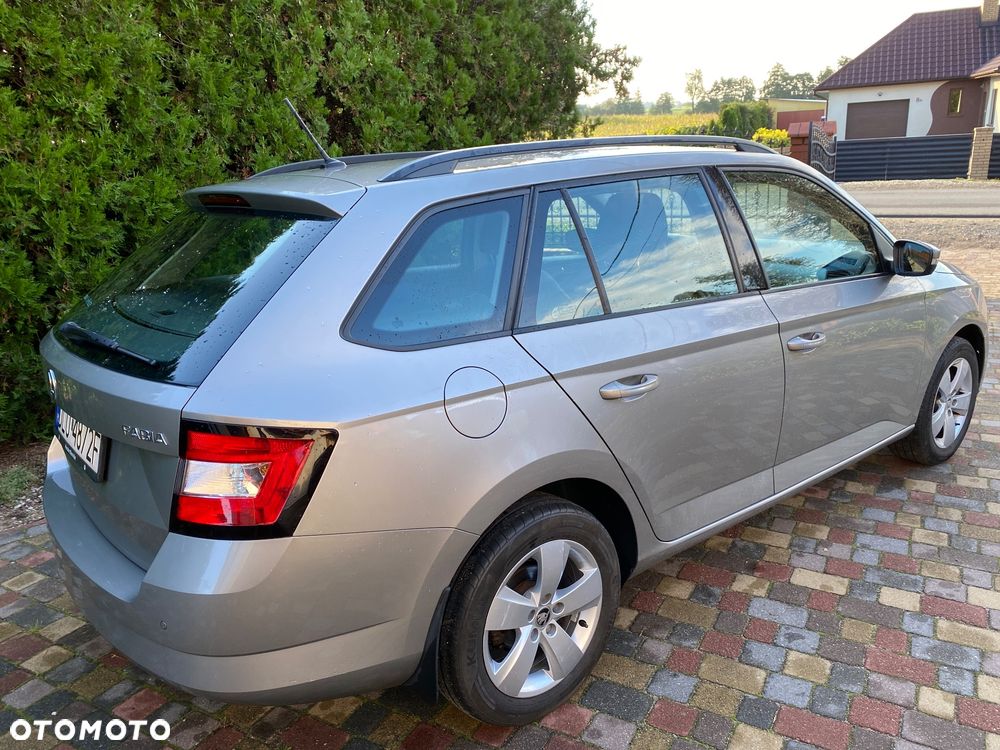Skoda Fabia 1.2 TSI Ambition - 10