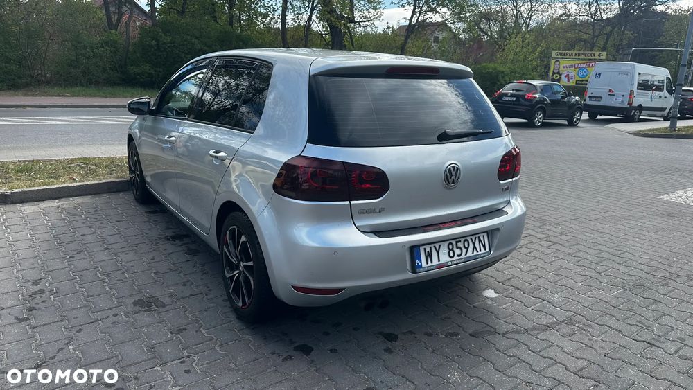 Volkswagen Golf - 4