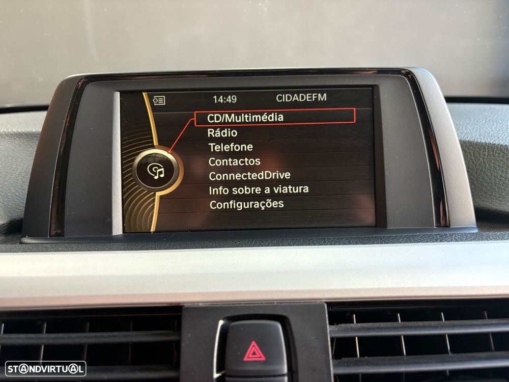 BMW 318 d Aut. Sport Line - 45