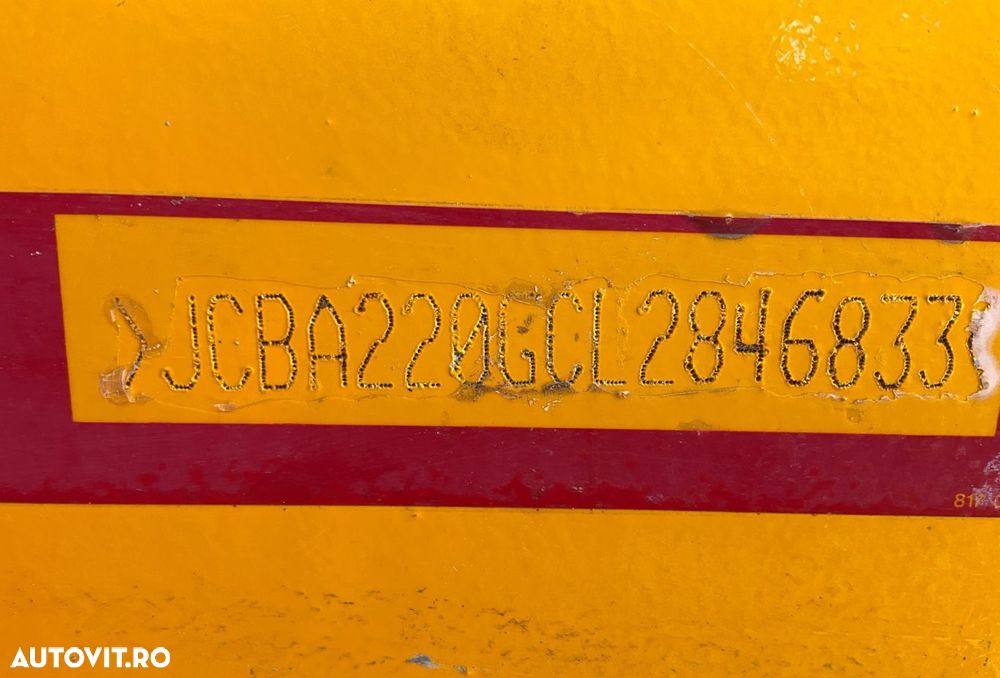 JCB 220X L Excavator - 7