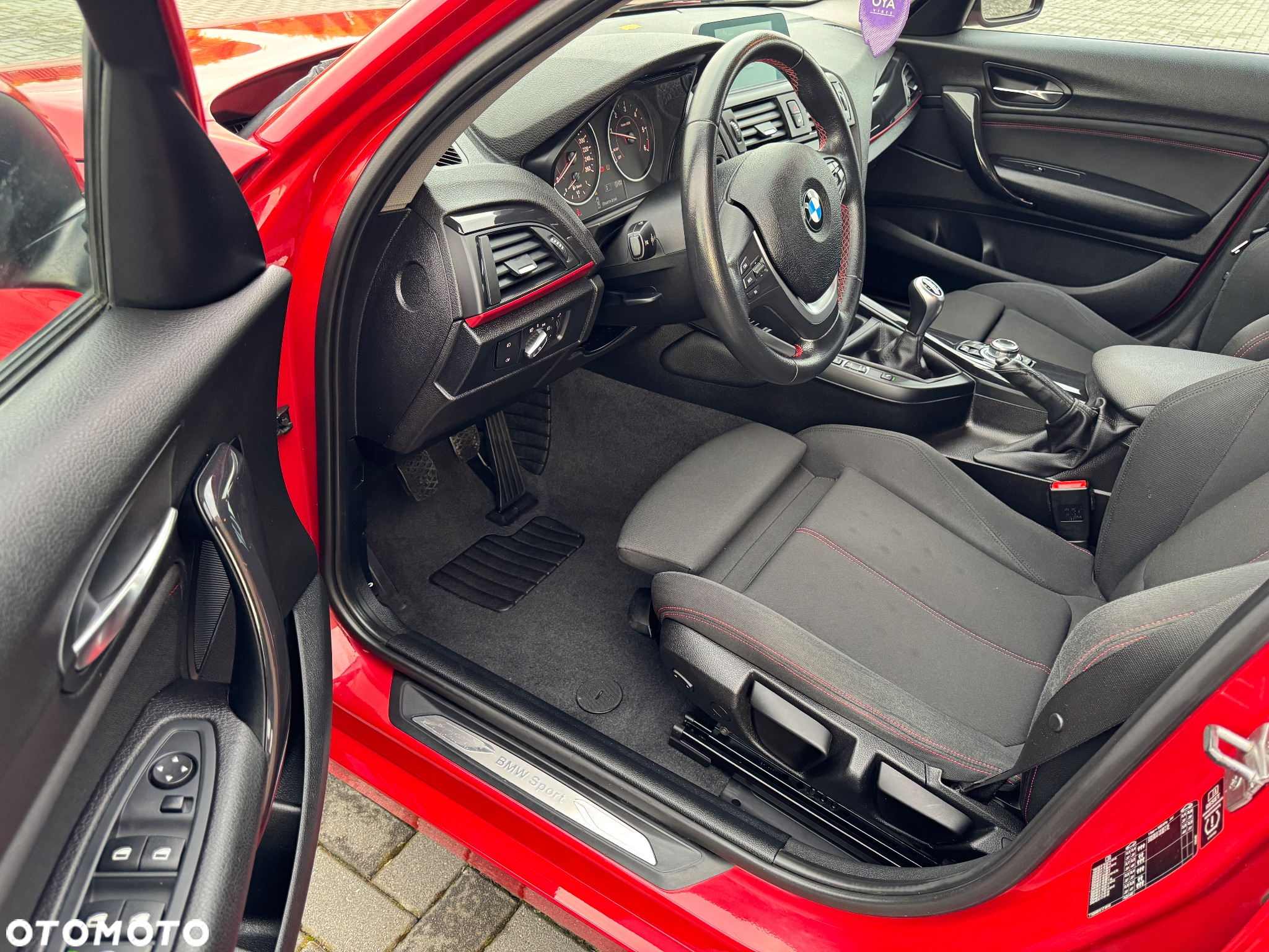 BMW Seria 1 116d Sport Line - 10