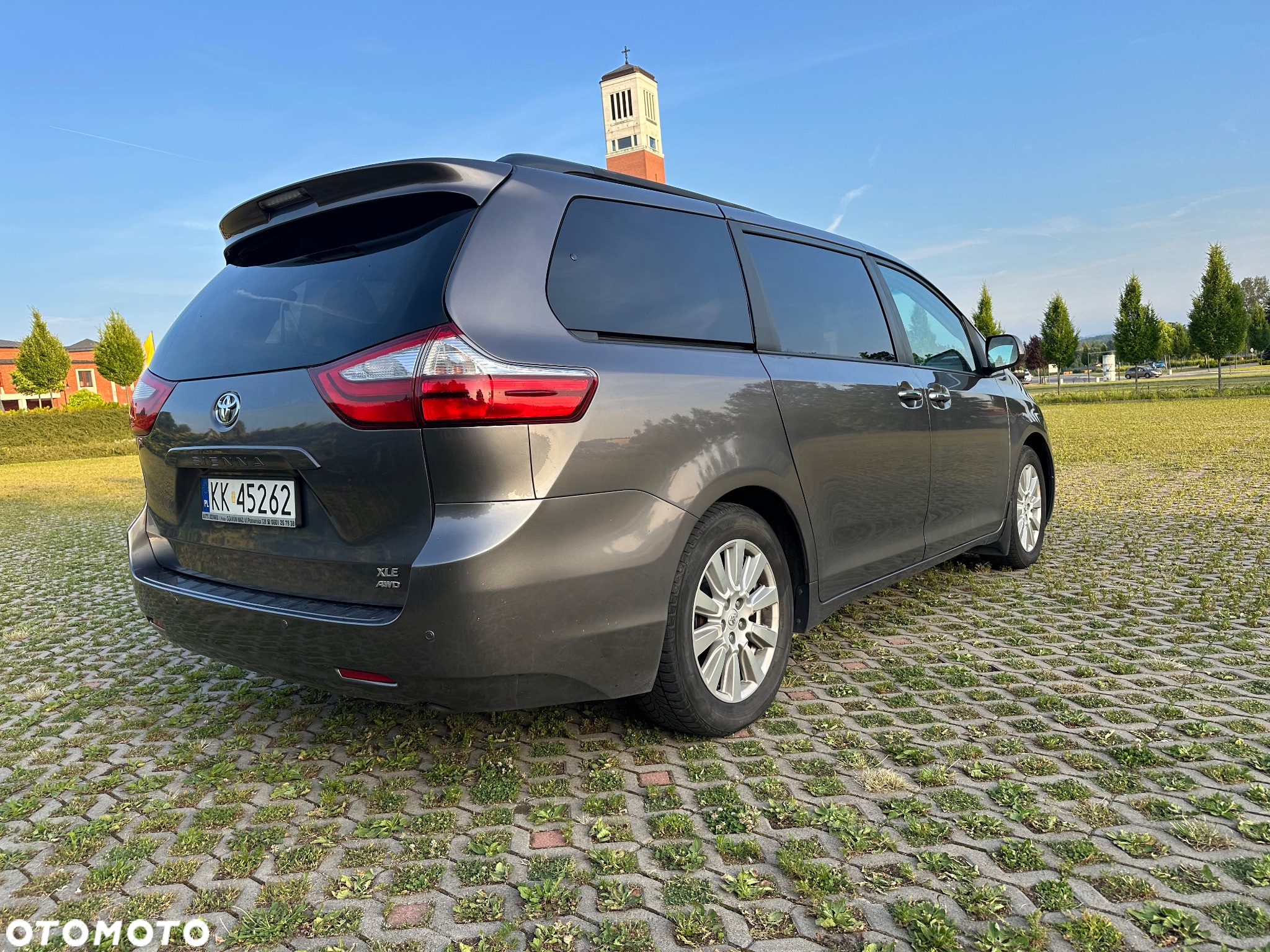 Toyota Sienna 3.5 V6 XLE AWD - 18