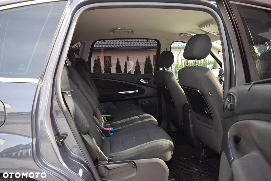 Ford S-Max 2.0 TDCi DPF Titanium - 11
