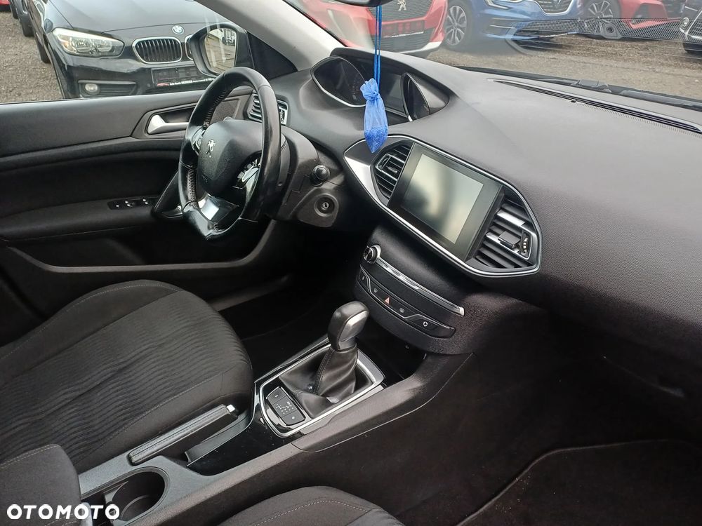 Peugeot 308 BlueHDi 120 EAT6 Stop & Start Allure - 11