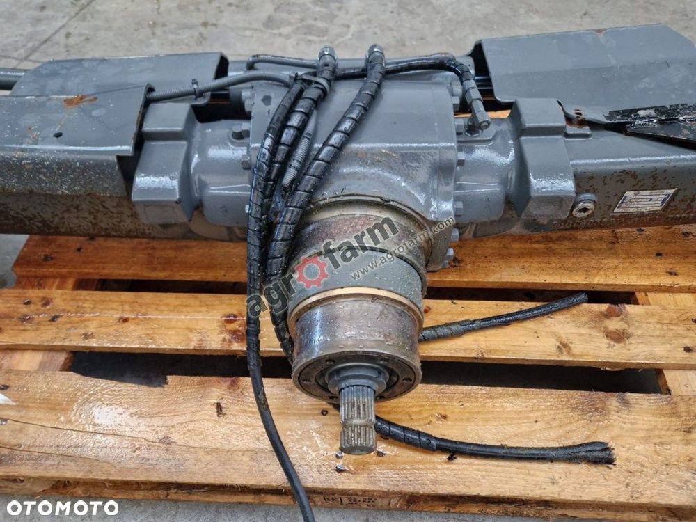 Przedni most Valtra N174 DANA 740/559 - 4