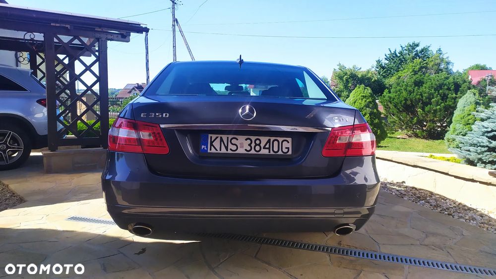 Mercedes-Benz Klasa E 350 CDI BlueEff - 2