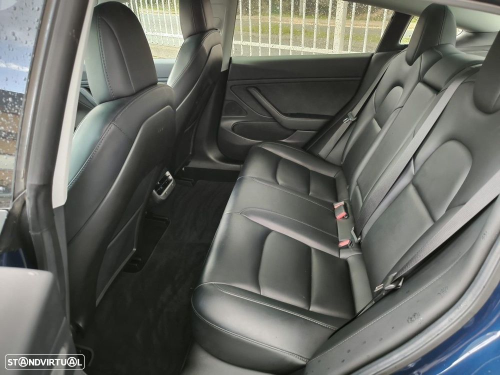 Tesla Model 3 Long Range AWD Dual Motor - 17