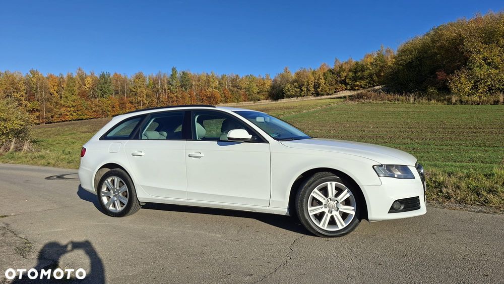 Audi A4 Avant 2.0 TDI DPF Attraction - 25