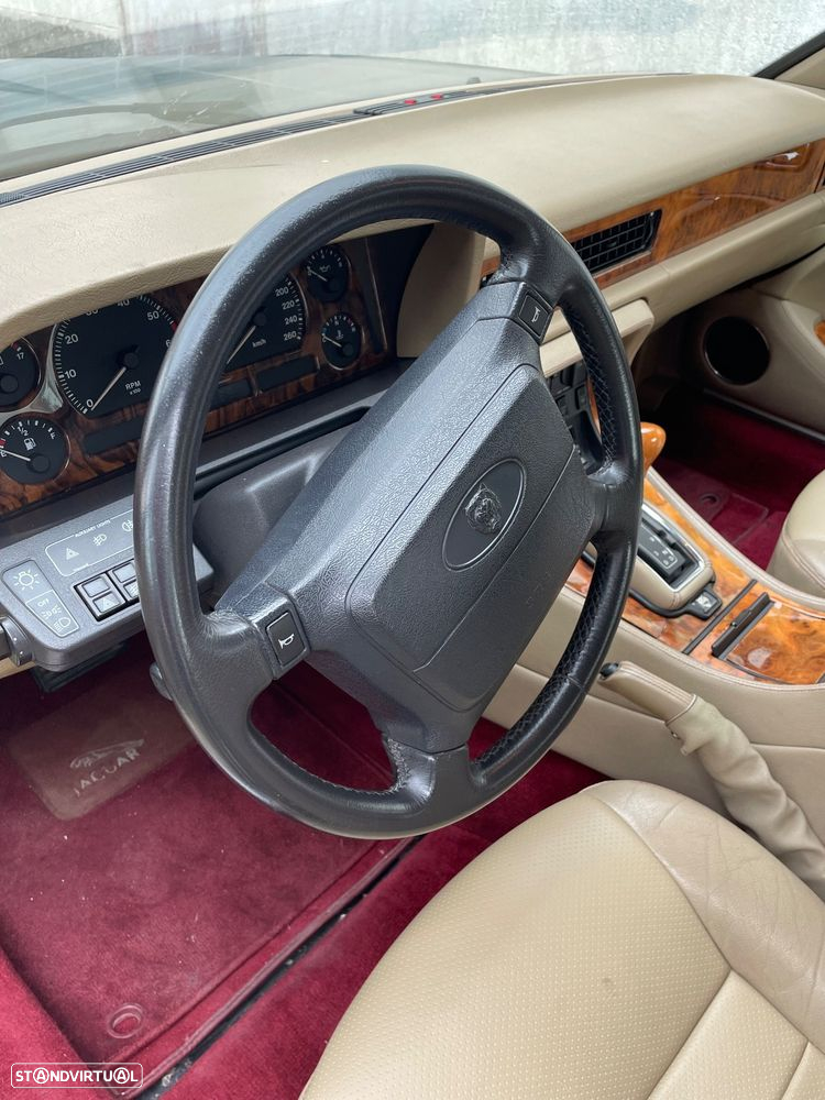 Jaguar XJ XJ6 3.2 - 10