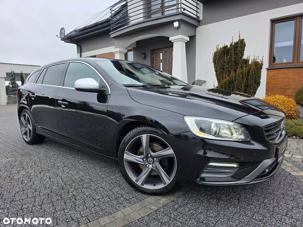 Volvo V60 D4 Geartronic Summum - 16