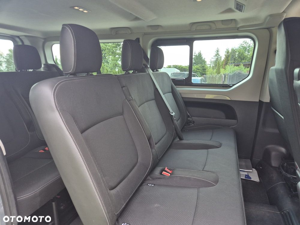 Renault Trafic - 10