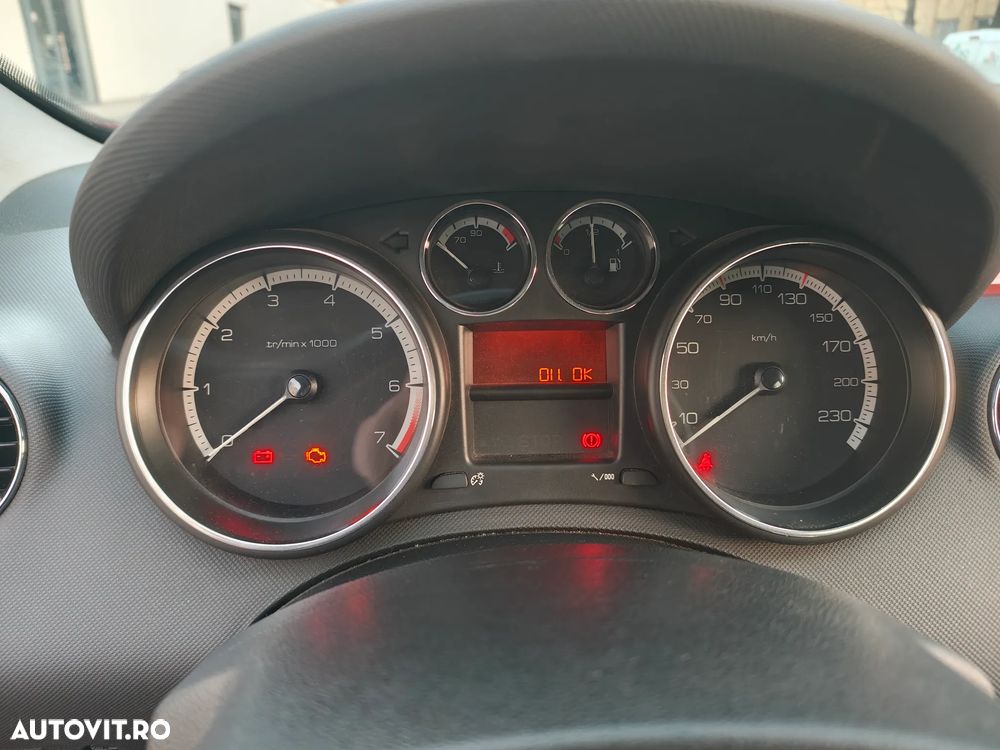 Peugeot 308 120 VTi Active - 10