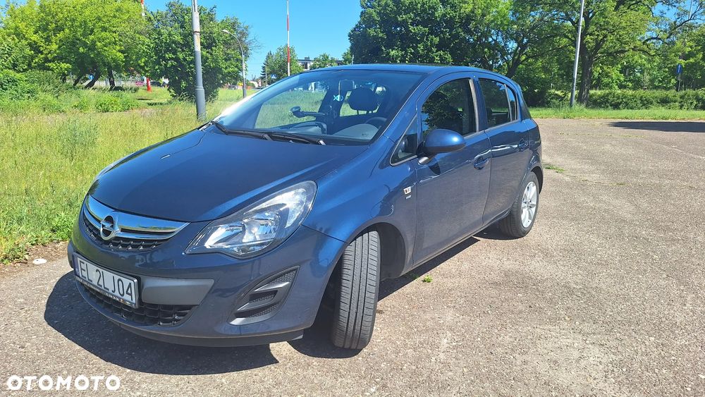 Opel Corsa - 1