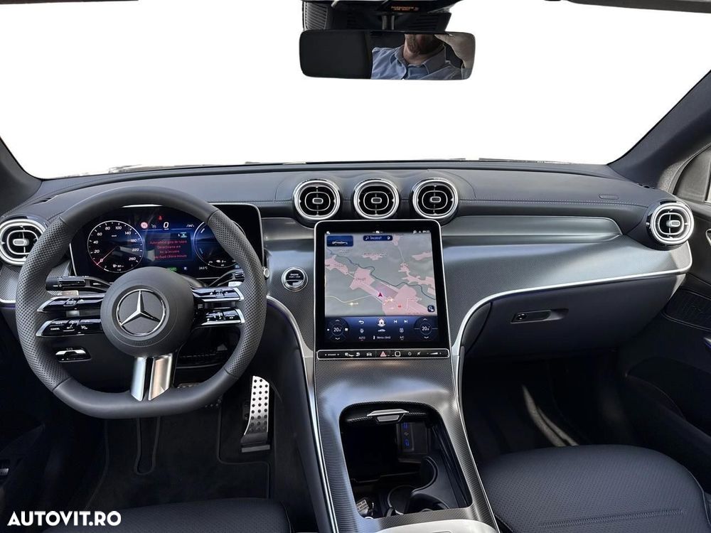 Mercedes-Benz GLC Coupe 300 e 4MATIC - 8