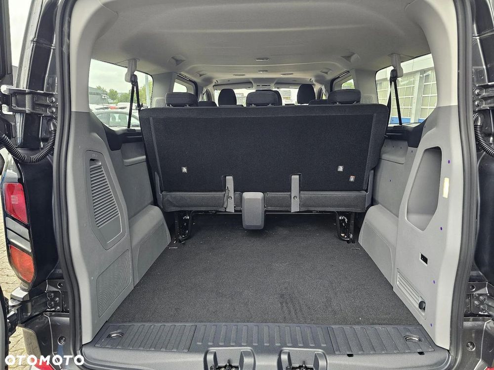 Ford Transit Custom Kombi 340 L2H1 Limited CVT M1 - 18