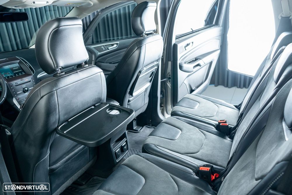 Ford S-Max 2.0 TDCi Titanium - 34