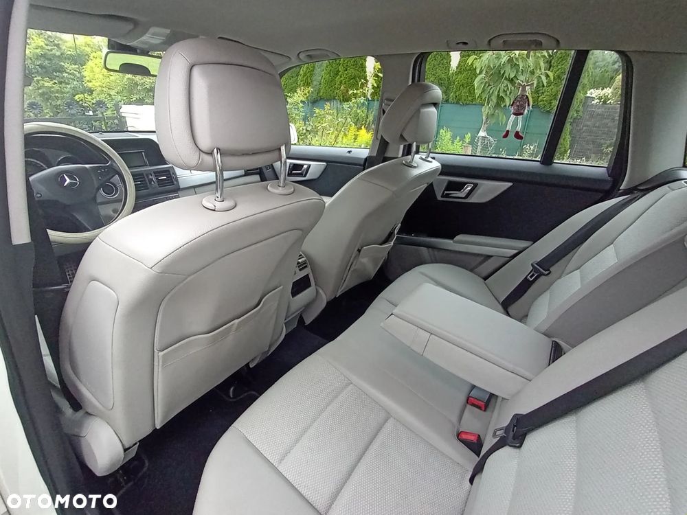 Mercedes-Benz GLK - 19