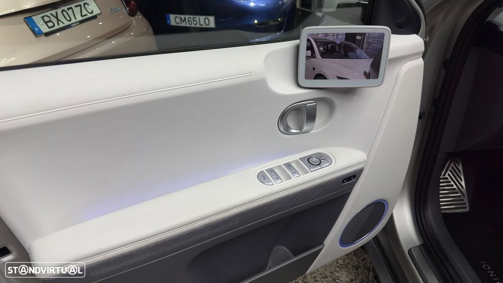 Hyundai Ioniq 5 77,4 kWh 4WD Uniq - 16