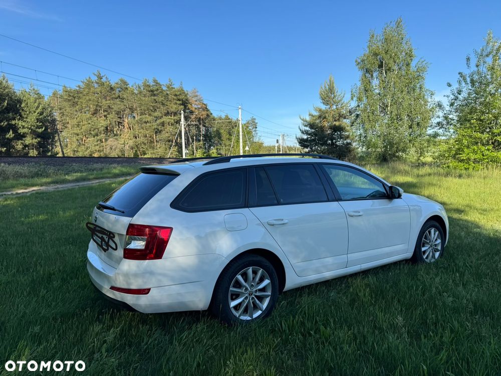 Skoda Octavia 1.6 TDI Ambition - 39