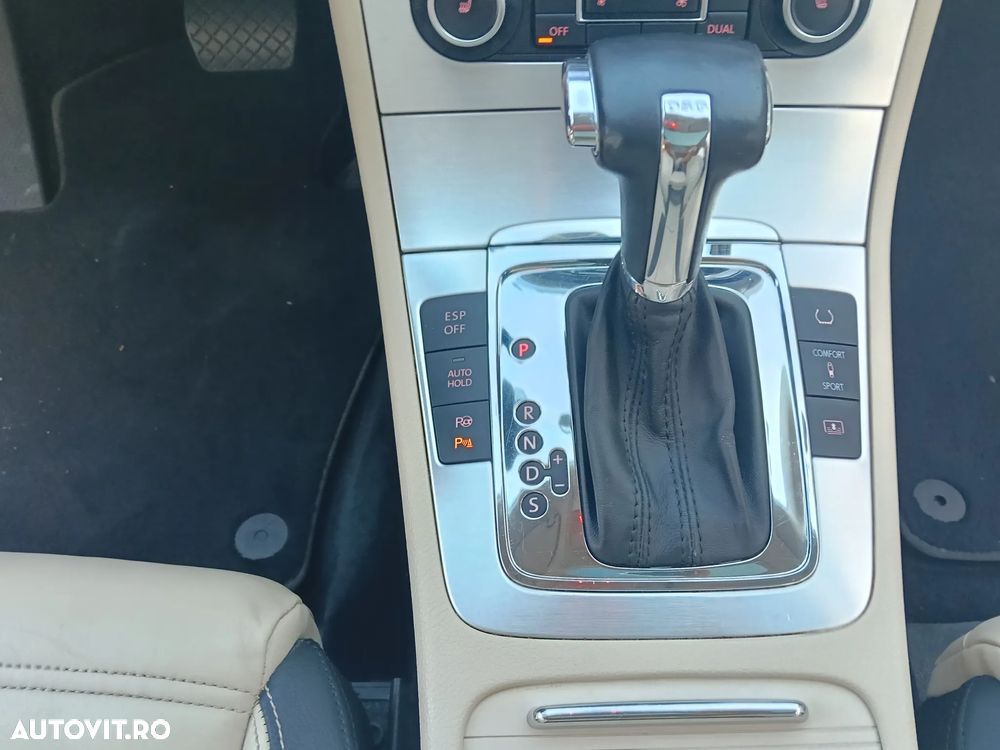 VOLKSWAGEN Passat 2010 — imagine 19