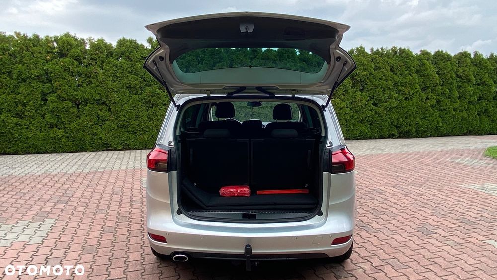 Opel Zafira - 27