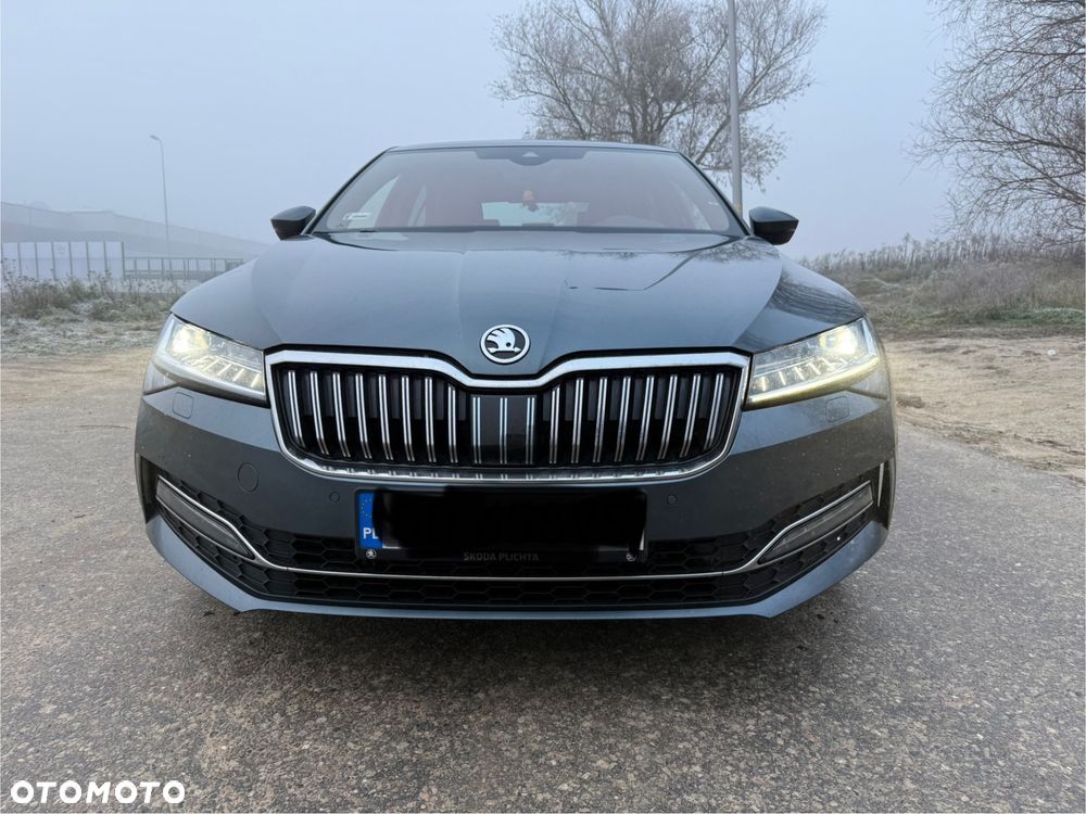 Skoda Superb 2.0 TDI SCR L&K DSG - 3