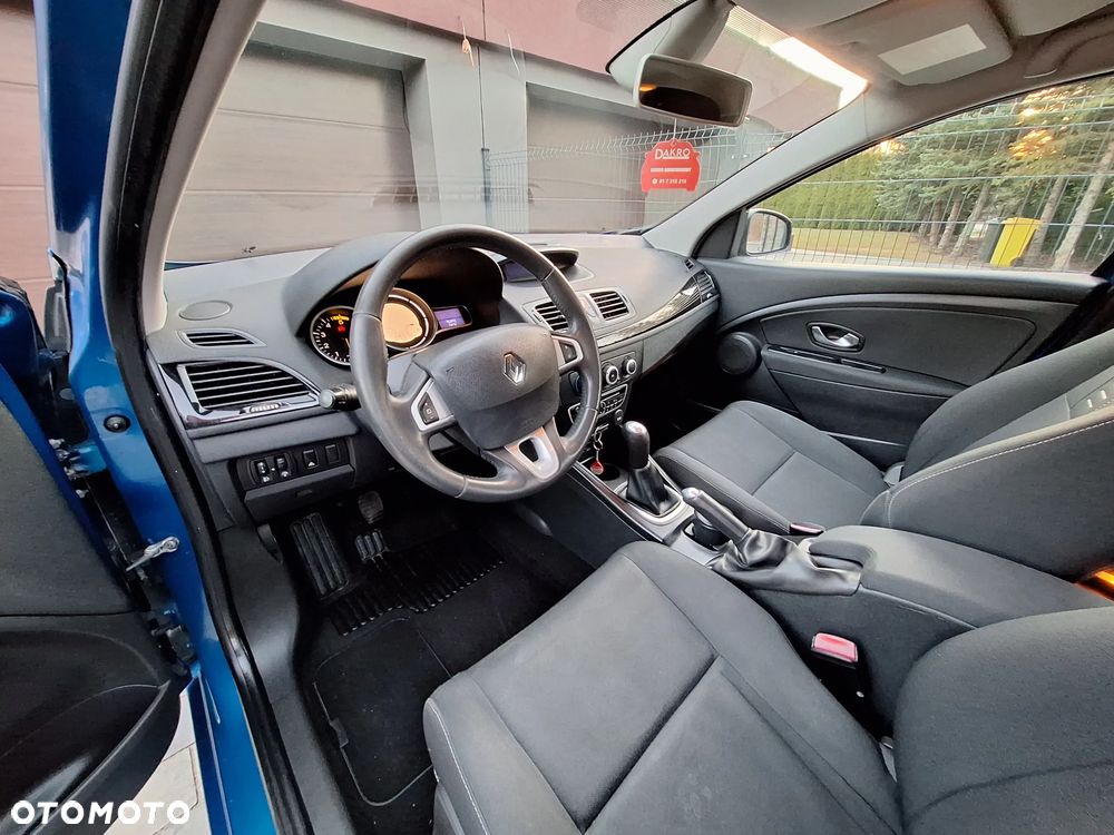 Renault Megane 1.5 dCi Color Edition - 11
