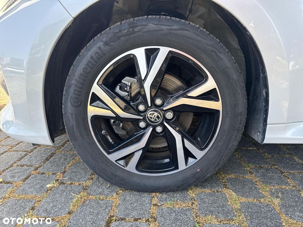 Toyota Yaris Hybrid 1.5 Style - 10
