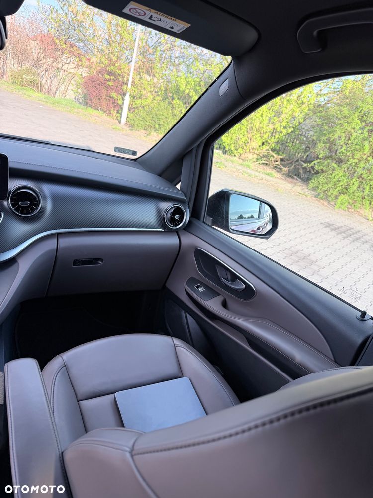 Mercedes-Benz Klasa V 250 d 4-Matic Avantgarde 9G-Tronic (d³ugi) - 19