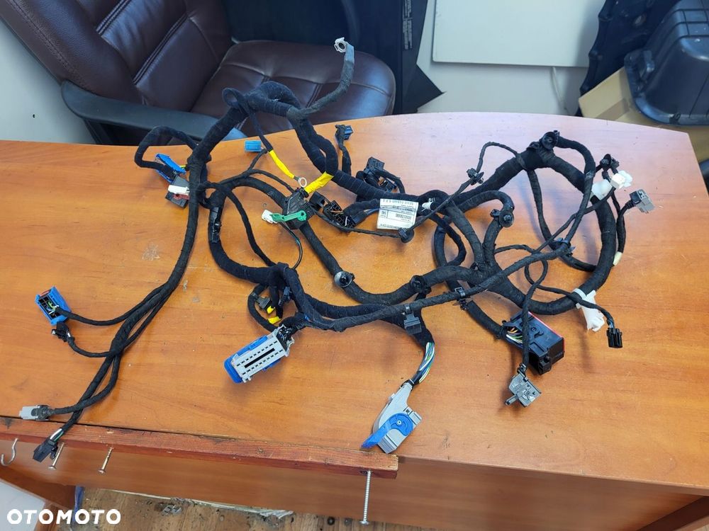 WIĄZKA INSTALACJA SILNIKA ALFA ROMEO GIULIETTA 1.4T 505280880 - 1