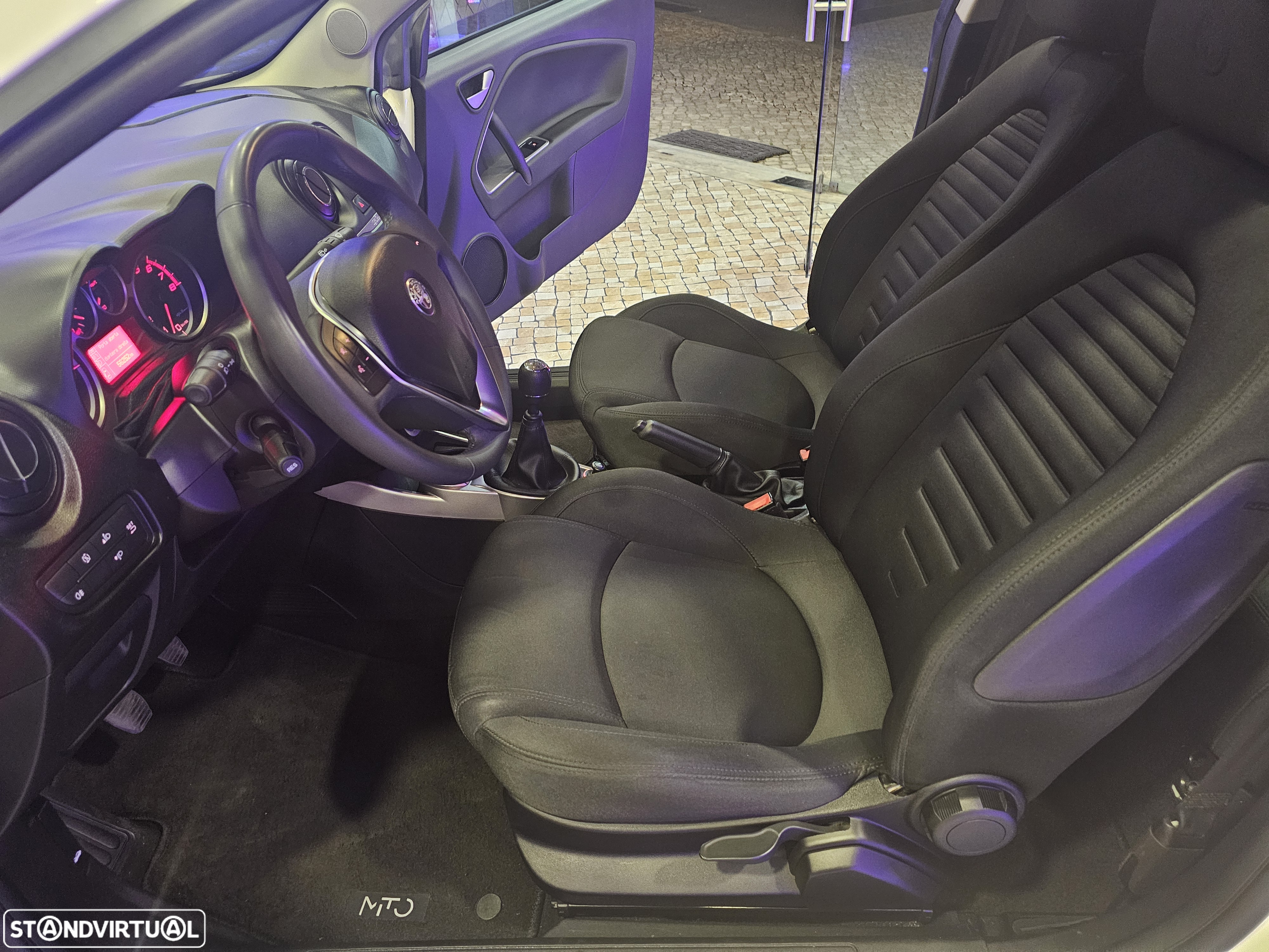 Alfa Romeo MiTo - 14