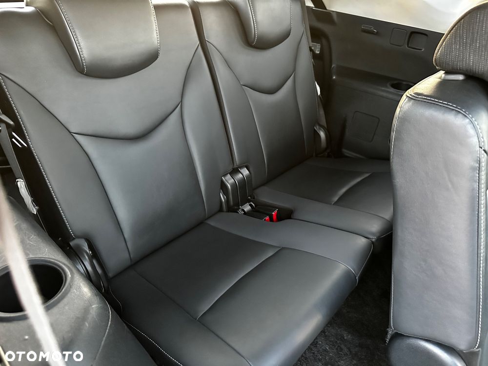 Toyota Prius+ (Hybrid) Executive - 35