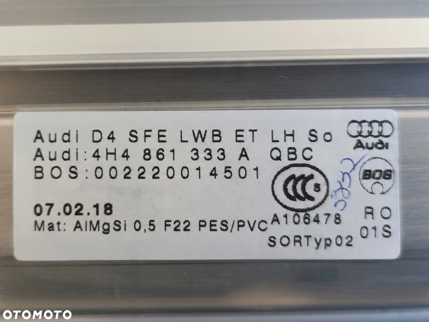 AUDI A8 D4 roleta drzwi lewy tył 4H4861333A - 4