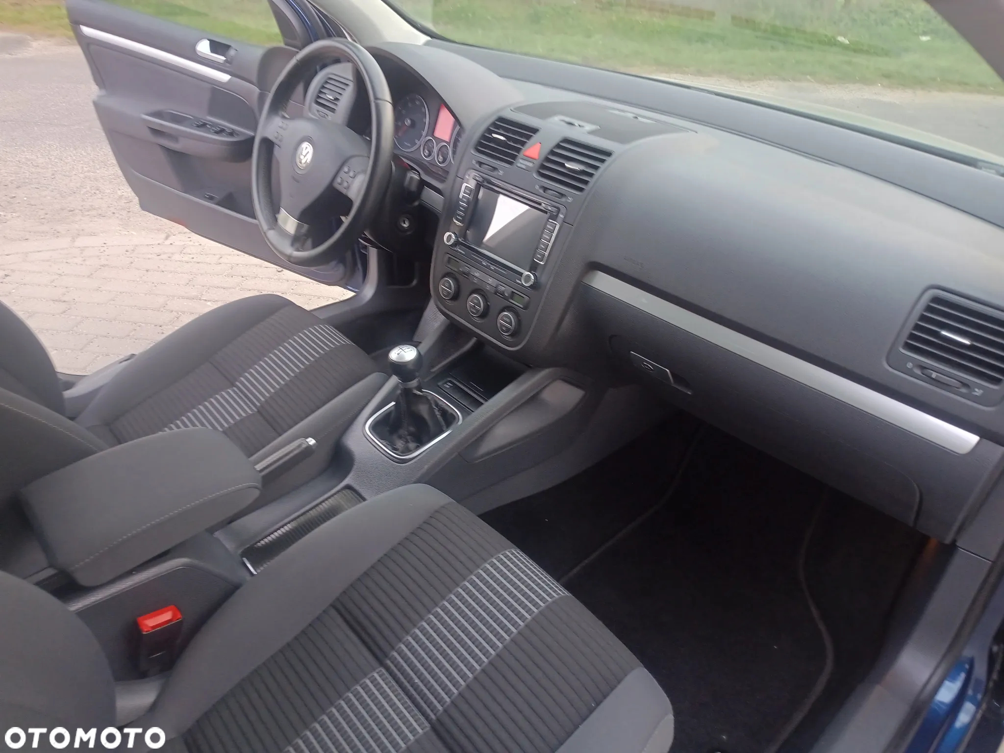 Volkswagen Golf 1.6 United - 8