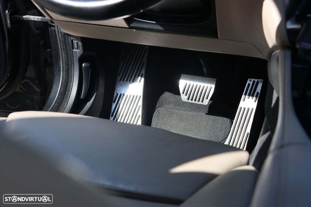 BMW 525 d Auto - 17