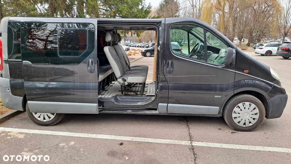 Opel Vivaro - 6