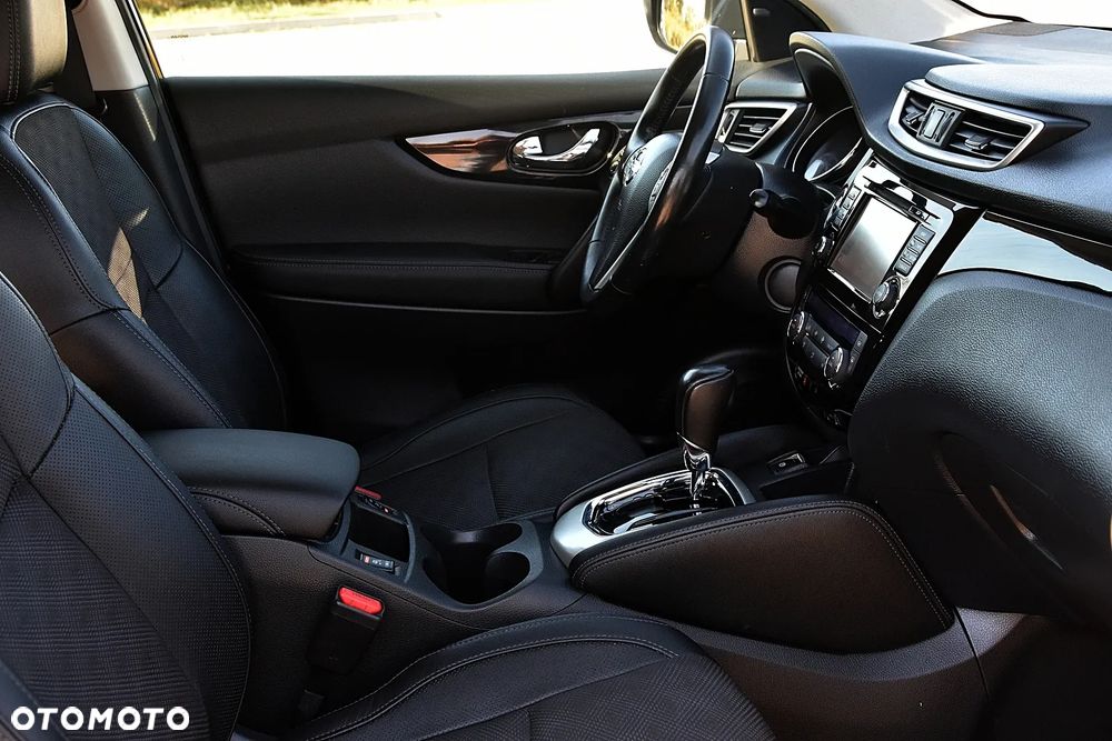 Nissan Qashqai - 16