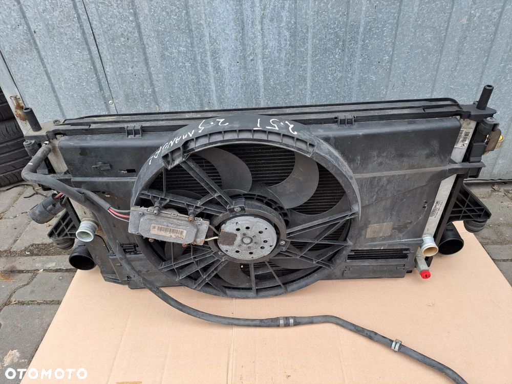 KOMPLET CHŁODNIC 2.5T VOLVO C30 S40 V50 C70  MANUAL - 3