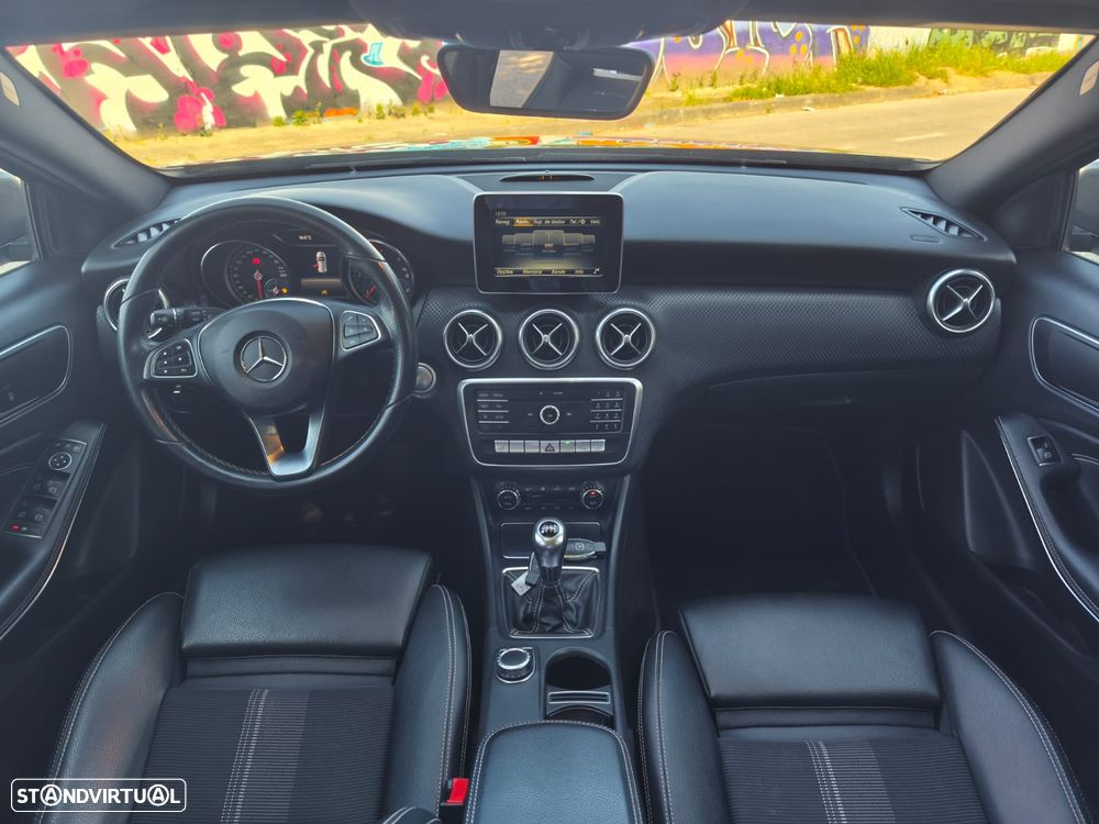 Mercedes-Benz A 180 CDI (BlueEFFICIENCY) Urban - 8
