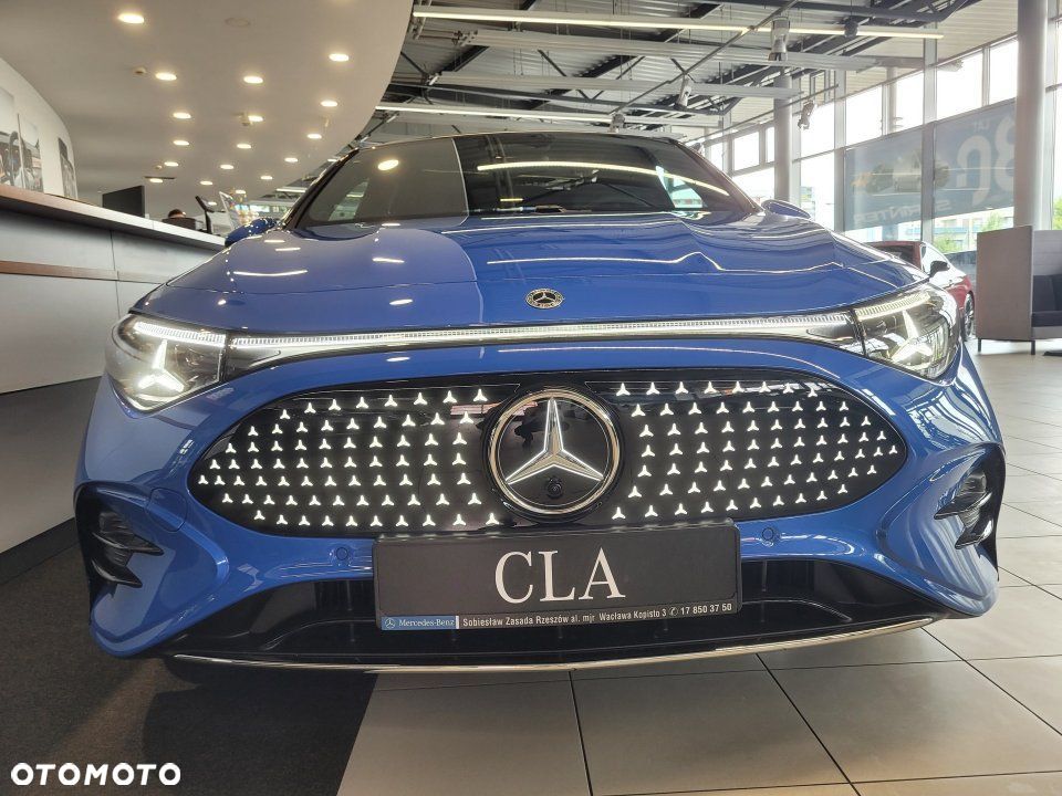 Mercedes-Benz CLA - 14