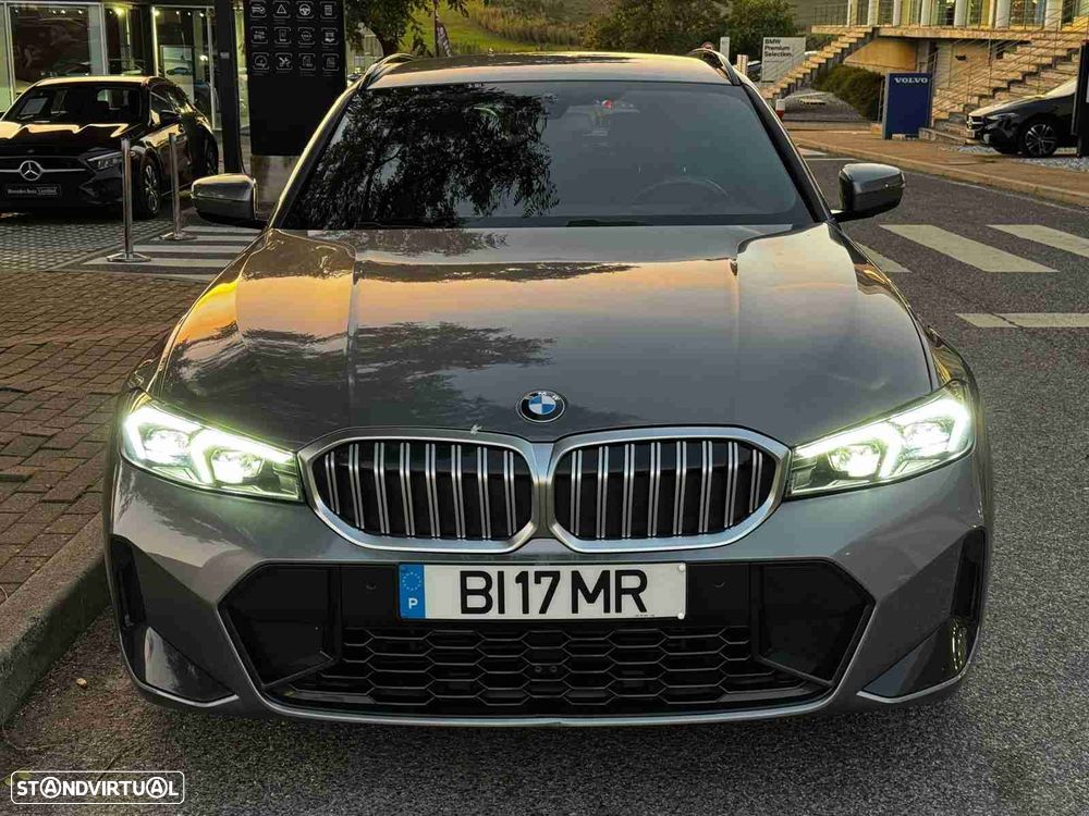 BMW 320 d Touring Pack Desportivo M Auto - 2