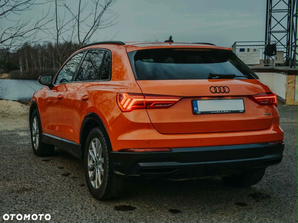 Audi Q3 40 TFSI Quattro S-Line S tronic - 3