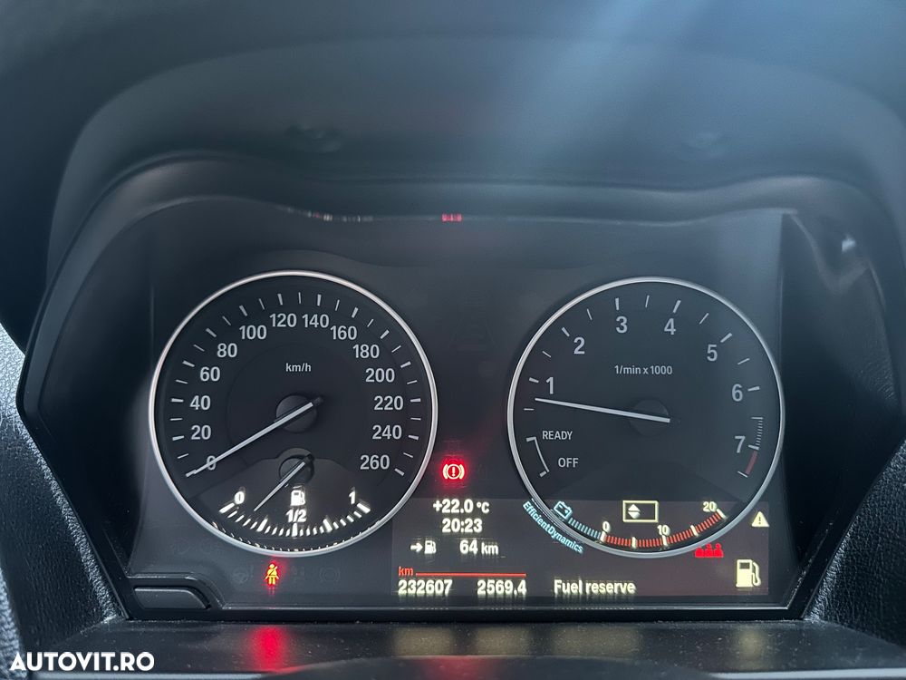 BMW Seria 1 118i - 4