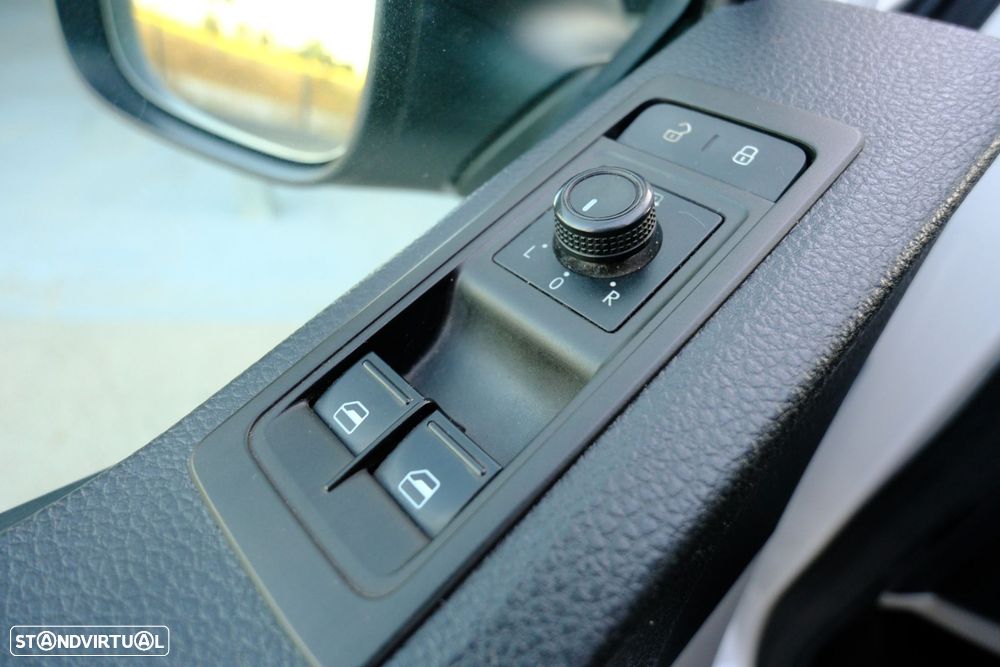 VW Transporter - 25