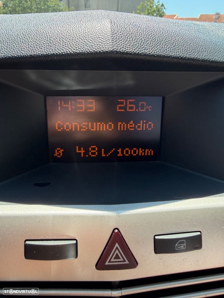 Opel Astra 1.3 CDTI Enjoy EcoFLEX - 20