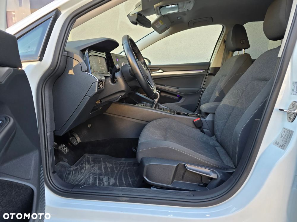 Volkswagen Golf - 15