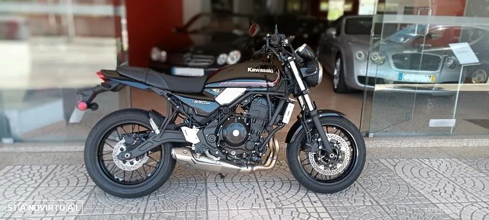 Kawasaki Z 650 RS - APENAS 35 Kms - 3