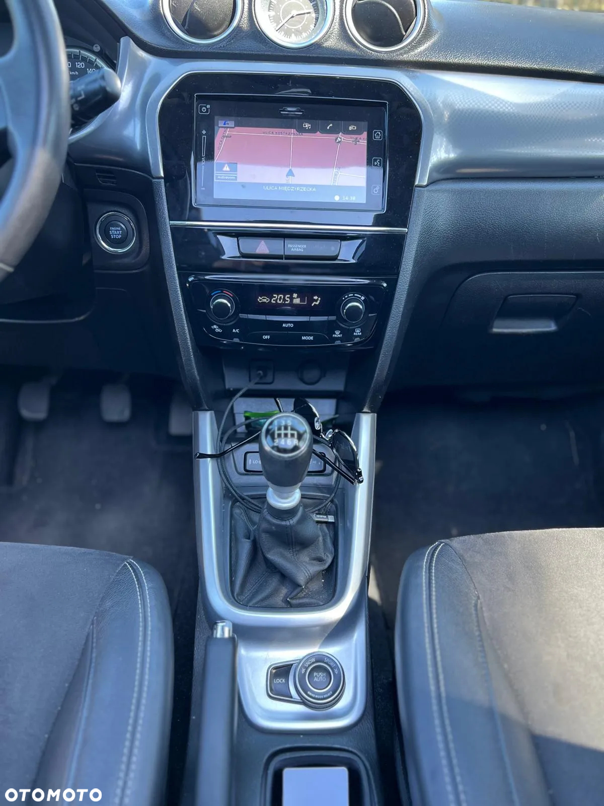 Suzuki Vitara 1.6 DDiS (4x4) Allgrip Comfort+ - 28