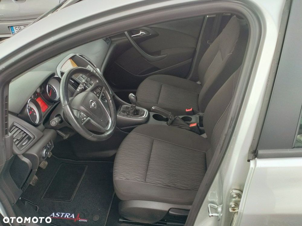 Opel Astra - 12